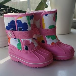 Snow Boots